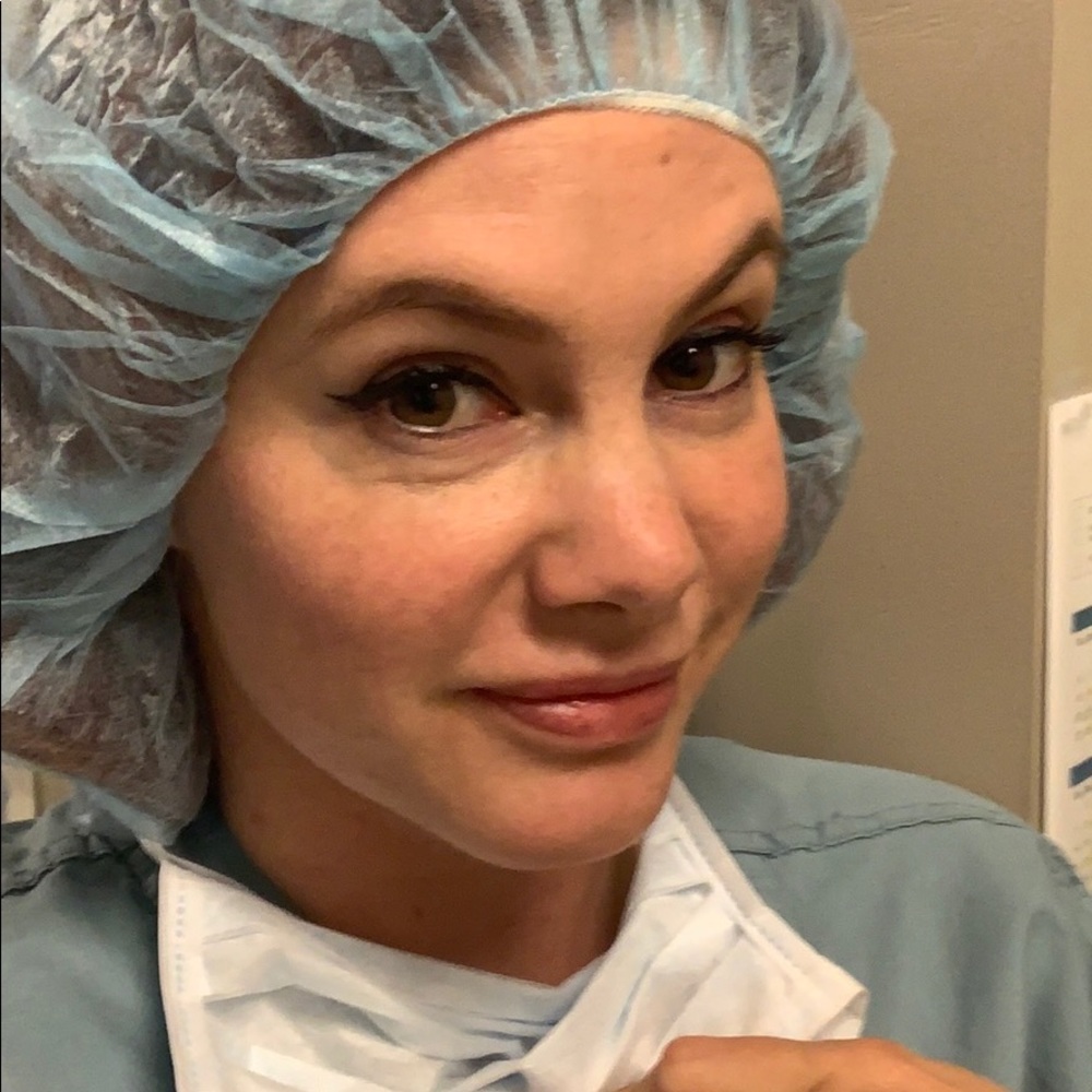Meet your Posher, Adrienne